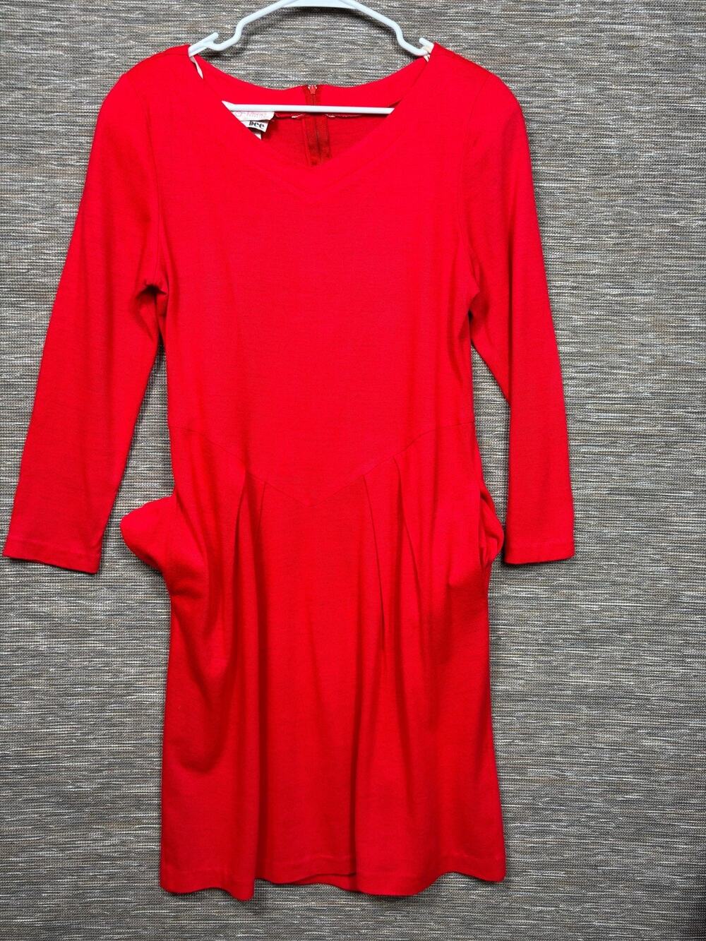 Robbie Bee Dress Womens 10 Red Knit V Neck 3/4 Sleeve Fit & Flare Pockets Casual